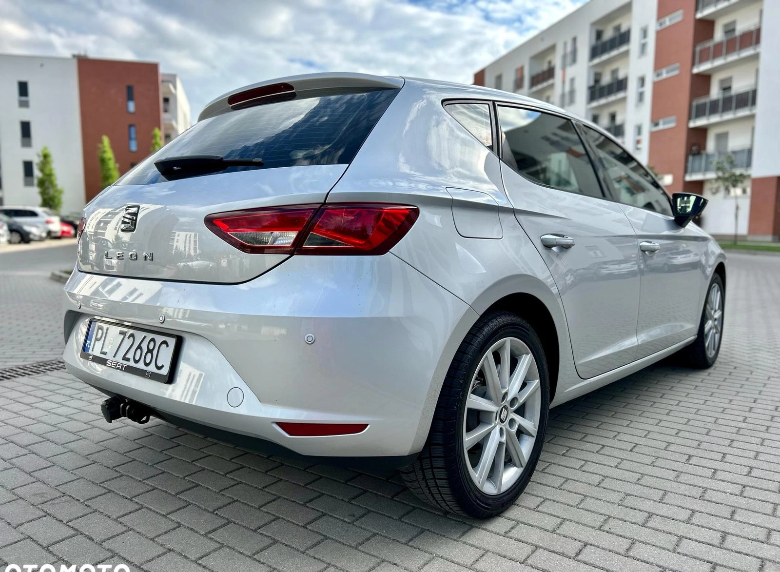 Seat Leon cena 39900 przebieg: 140231, rok produkcji 2014 z Kostrzyn małe 56